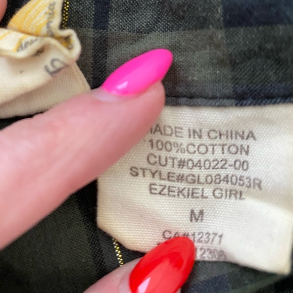 Ezekiel olive green and gold plaid button down shirt size medium - Picture 2 of 4